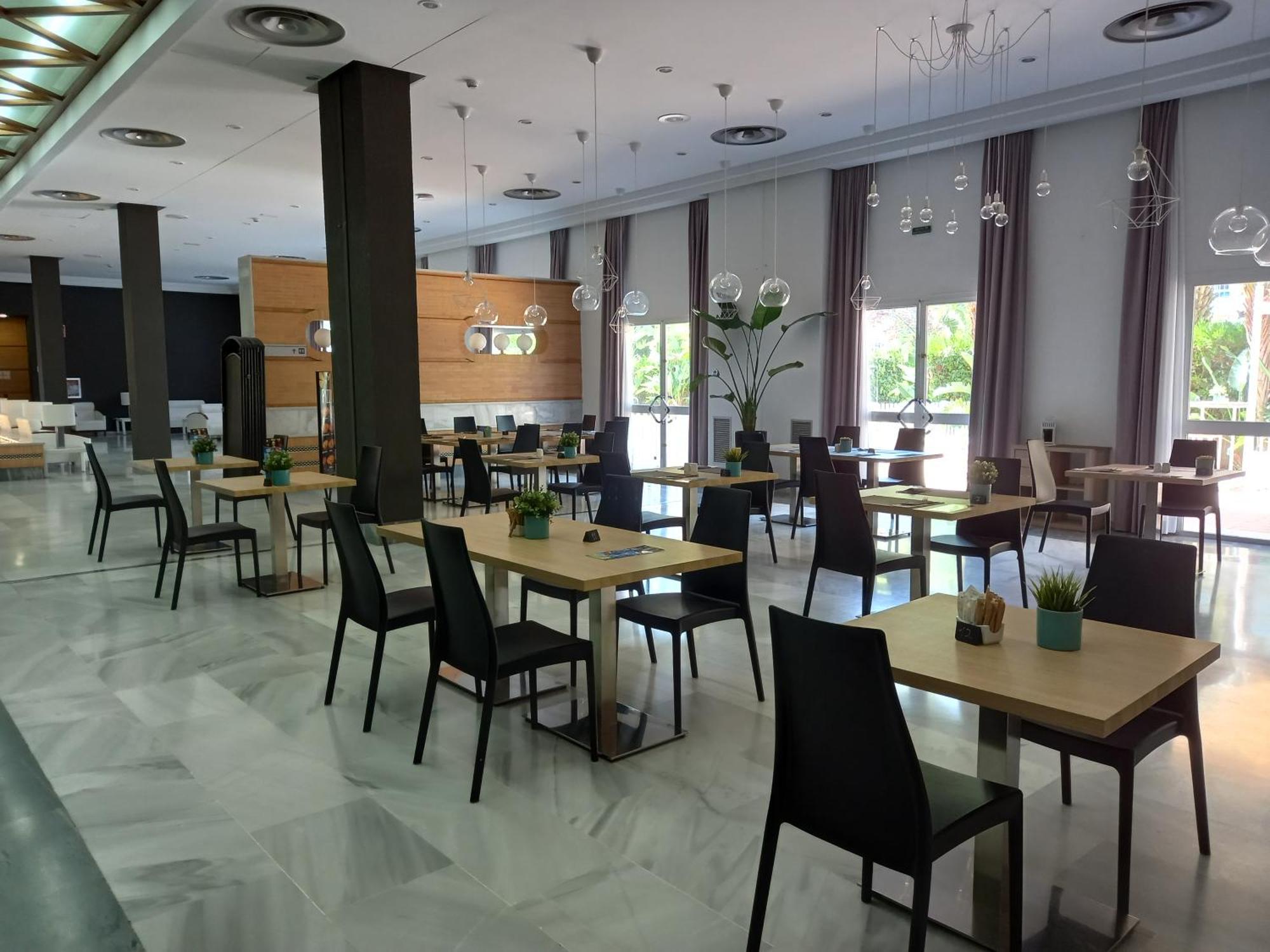 Hotel Trh La Motilla Дос Ерманас Екстериор снимка