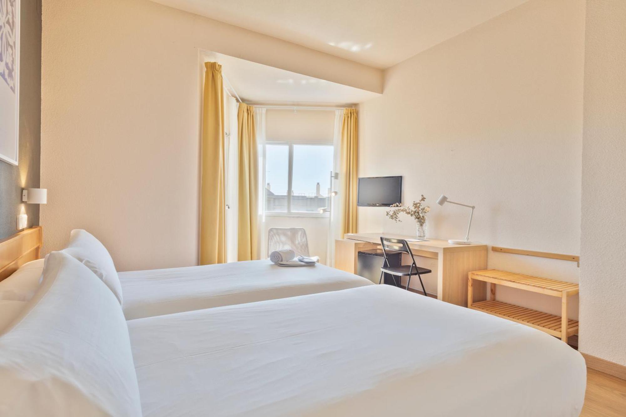 Hotel Trh La Motilla Дос Ерманас Екстериор снимка